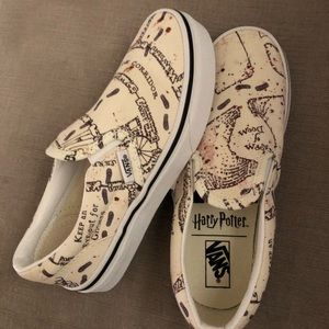 BRAND NEW Harry Potter Vans Size 1